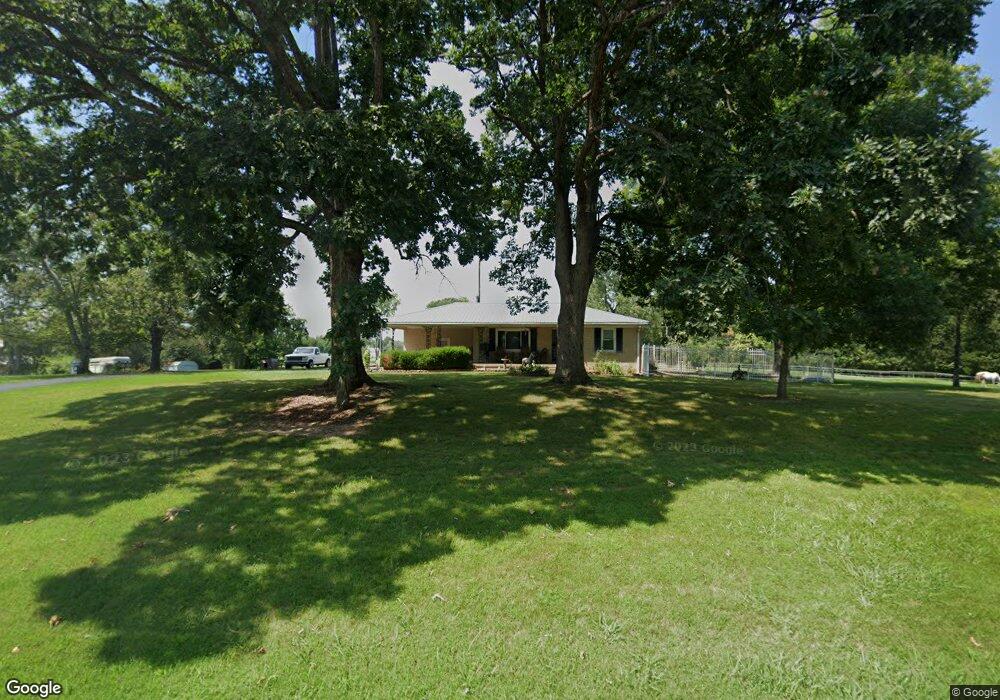 540 Cooley Ford Rd, Tennessee Ridge, TN 37178 - photo 1