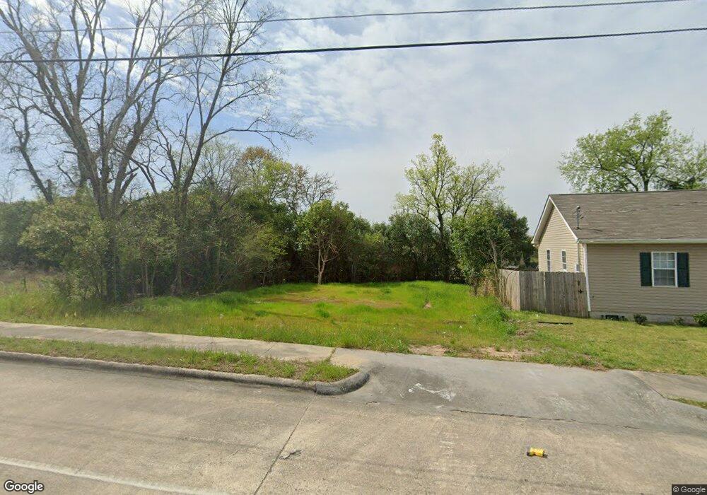 1408 Walnut St, Macon, GA 31201 - photo 1