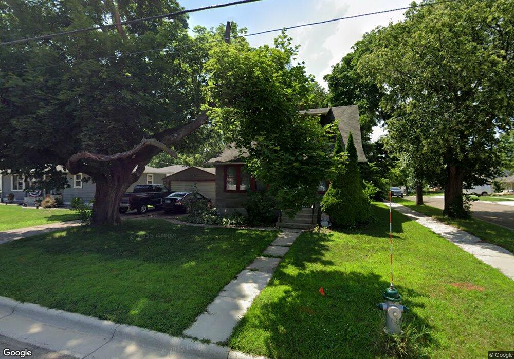 813 Clausen Ave, Albert Lea, MN 56007 - photo 1