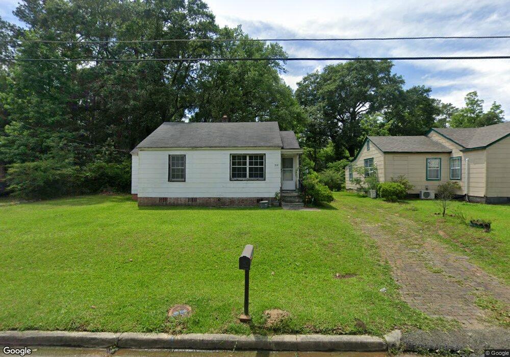 910 S 14th Ave, Laurel, MS 39440 - photo 1