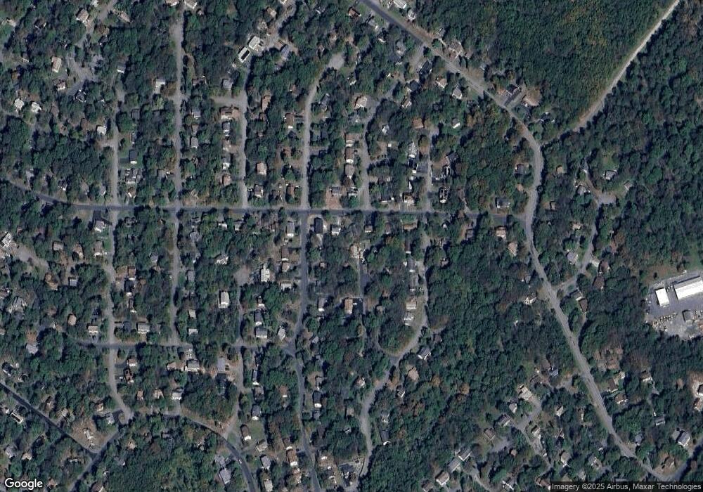 7222 Crescent Ln, Tobyhanna, PA 18466 - photo 1