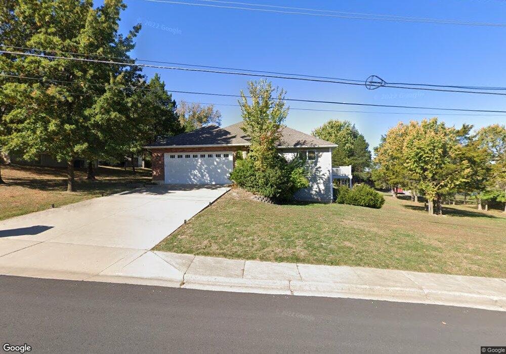 2005 McCutchen Dr unit 15, Rolla, MO 65401 - photo 1