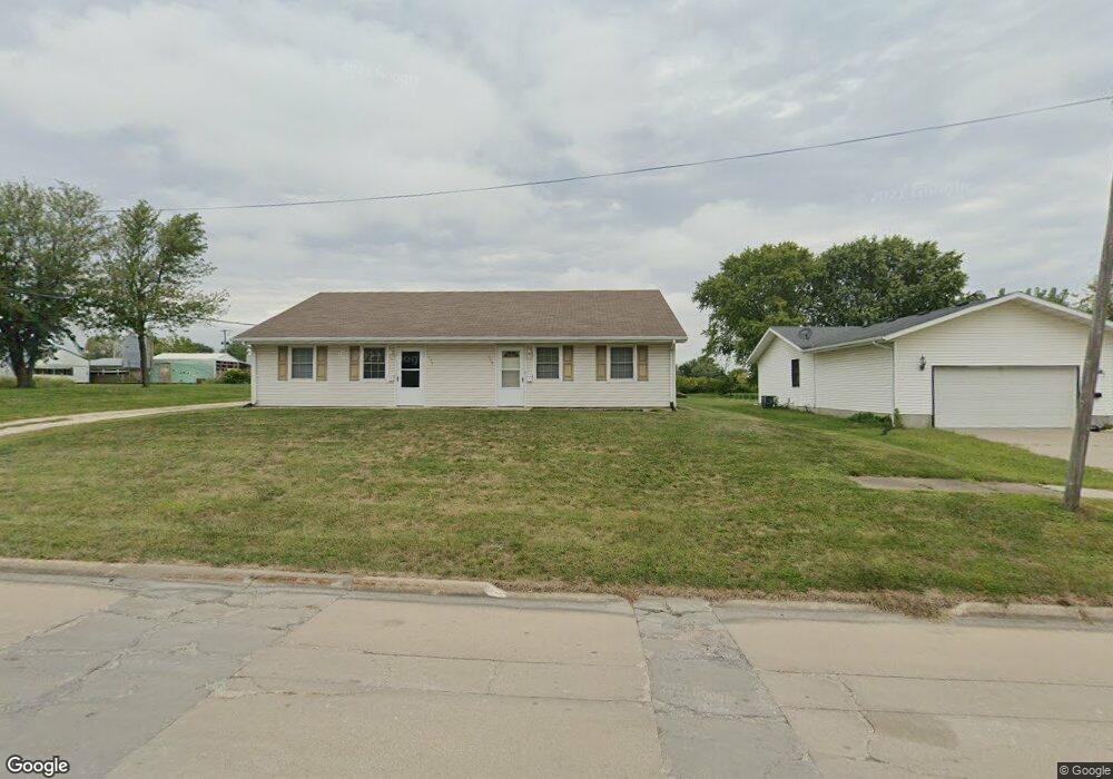 219 E Clay St, Osceola, IA 50213 - photo 1