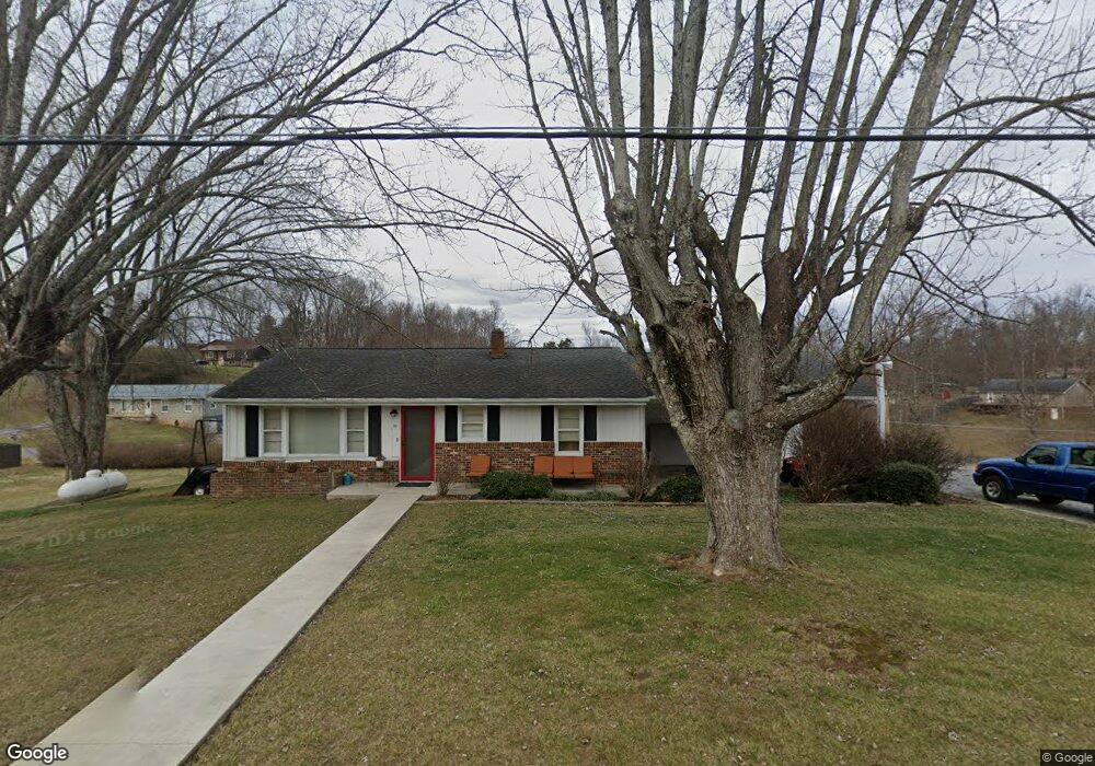 191 Warren St, Fall Branch, TN 37656 - photo 1