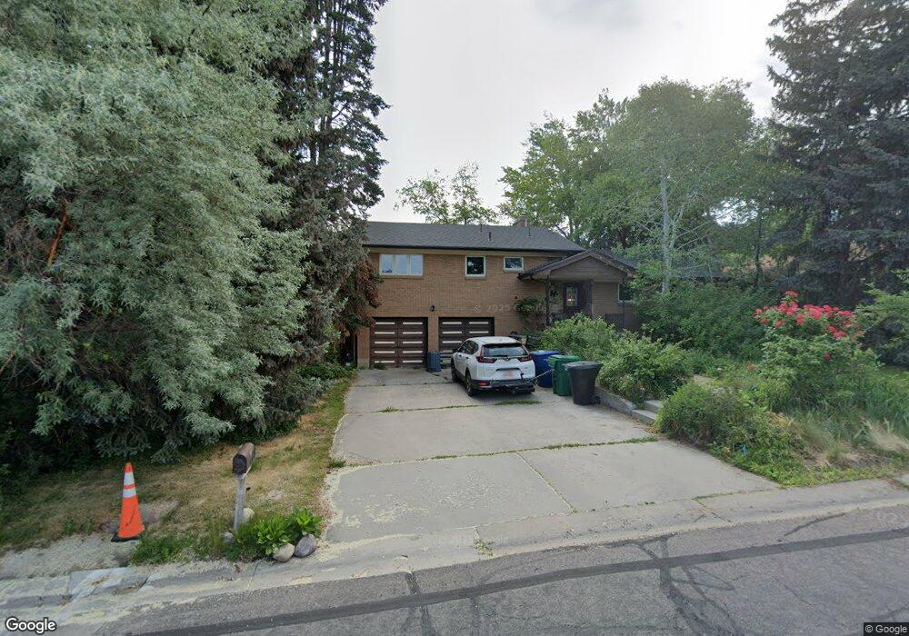 8561 Mesa Dr, Sandy, UT 84093 - photo 1