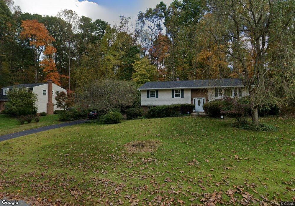 1410 Woodridge Ln, Sykesville, MD 21784 - photo 1