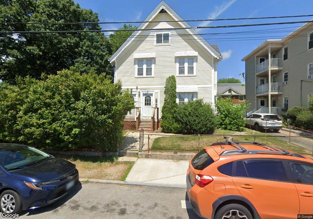32 Baxter St unit 1R, Pawtucket, RI 02861 - photo 1