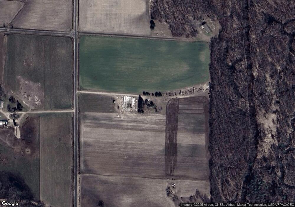 10556 Funnel Rd, Camp Douglas, WI 54618 - photo 1