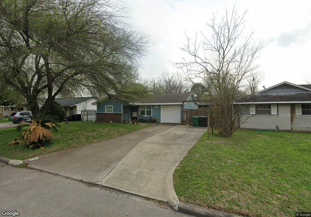 531 W Obion Rd, Houston, TX 77091 - photo 1