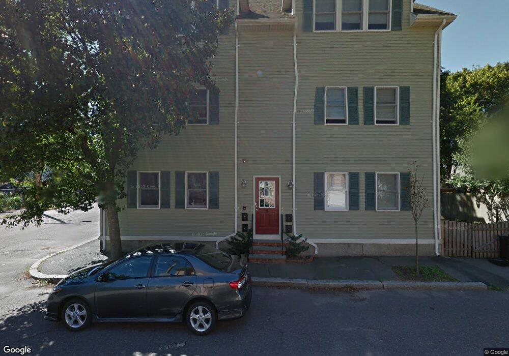 5 Saunders St, Salem, MA 01970 - photo 1