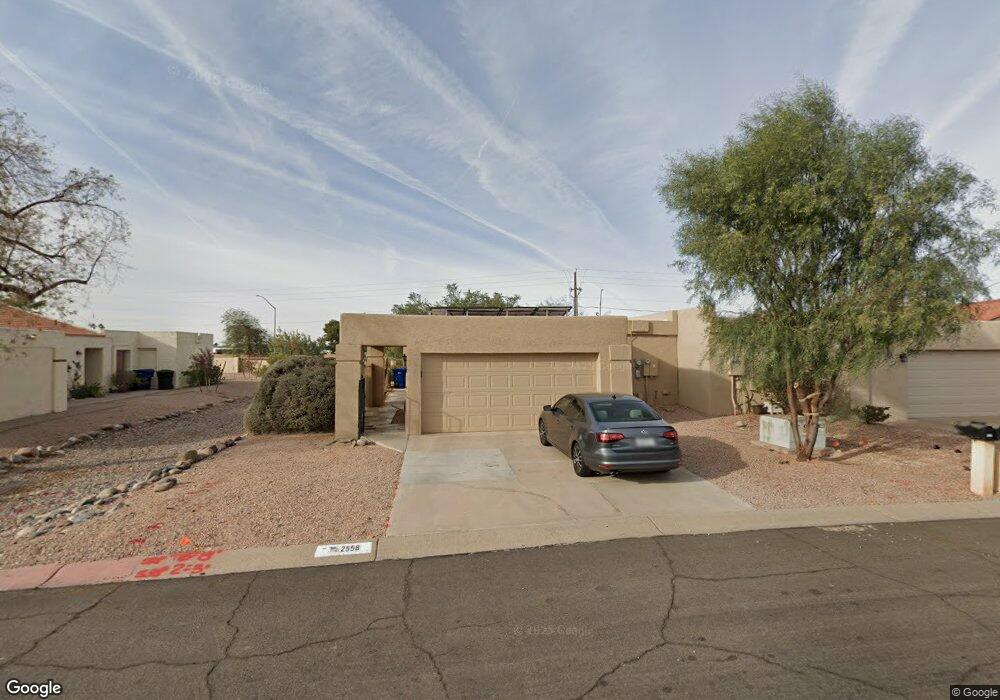 2558 N Doral Cir unit 1, Mesa, AZ 85215 - photo 1