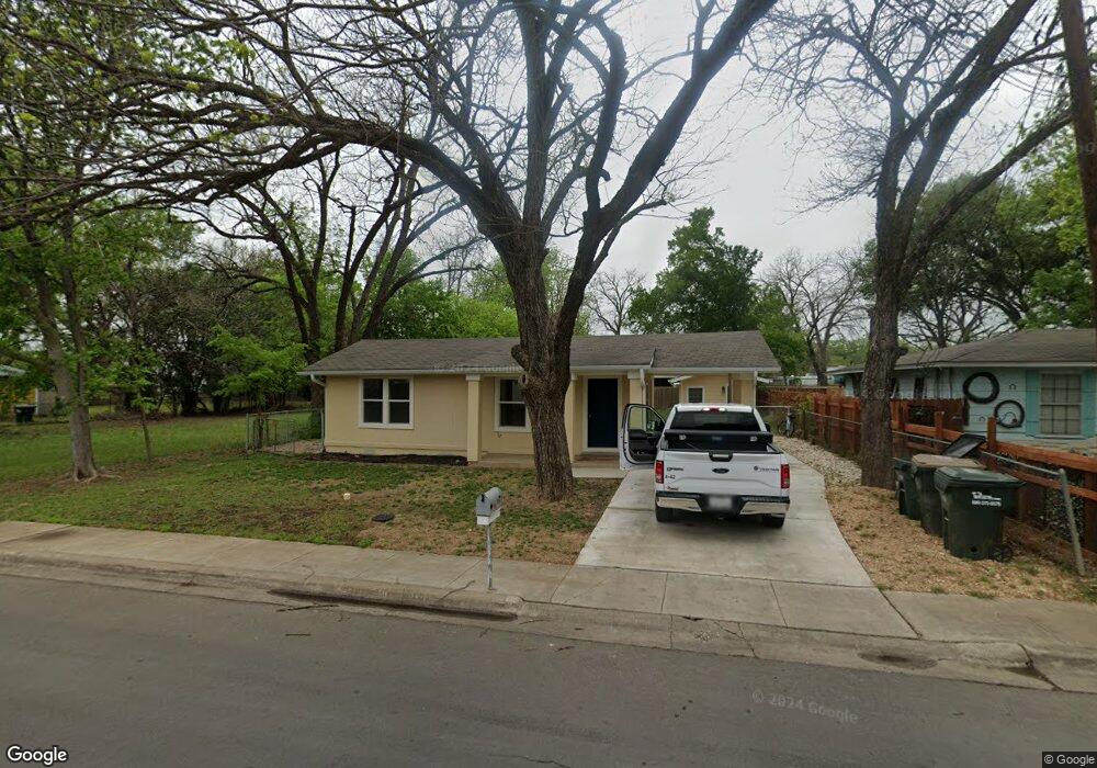 327 E Grove St, San Marcos, TX 78666 - photo 1