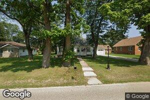 215 W Main St, Mc Nabb, IL 61335