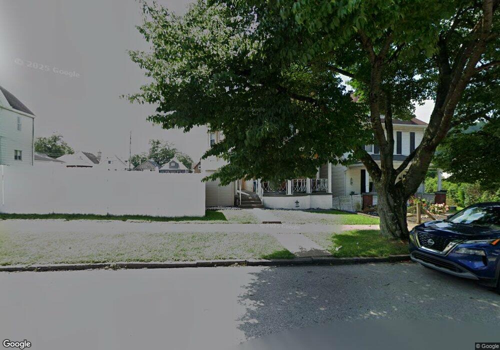 102 Columbia Ave, Vandergrift, PA 15690 - photo 1