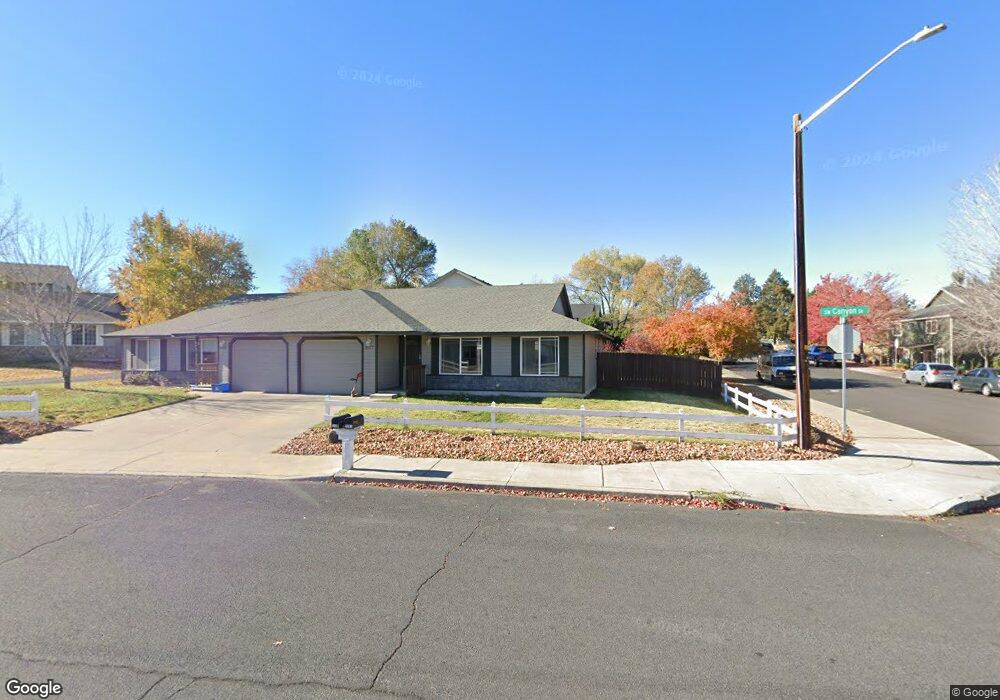 2117 SW Canyon Dr, Redmond, OR 97756 - photo 1