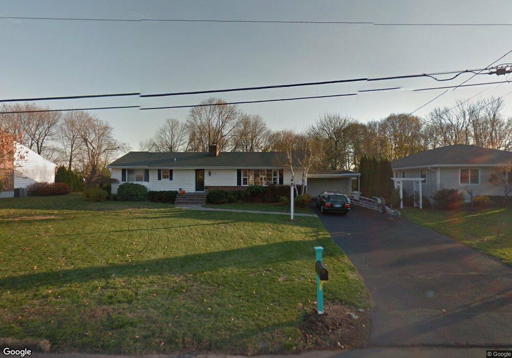 5 Spar Rd, Norwalk, CT 06855 - photo 1