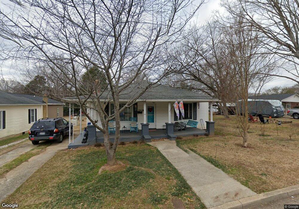 104 Grier St, Clover, SC 29710 - photo 1