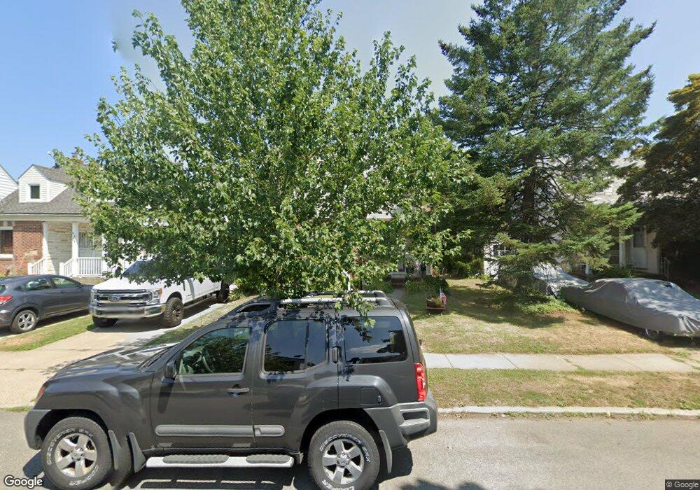 24671 86th Rd, Bellerose, NY 11426 - photo 1