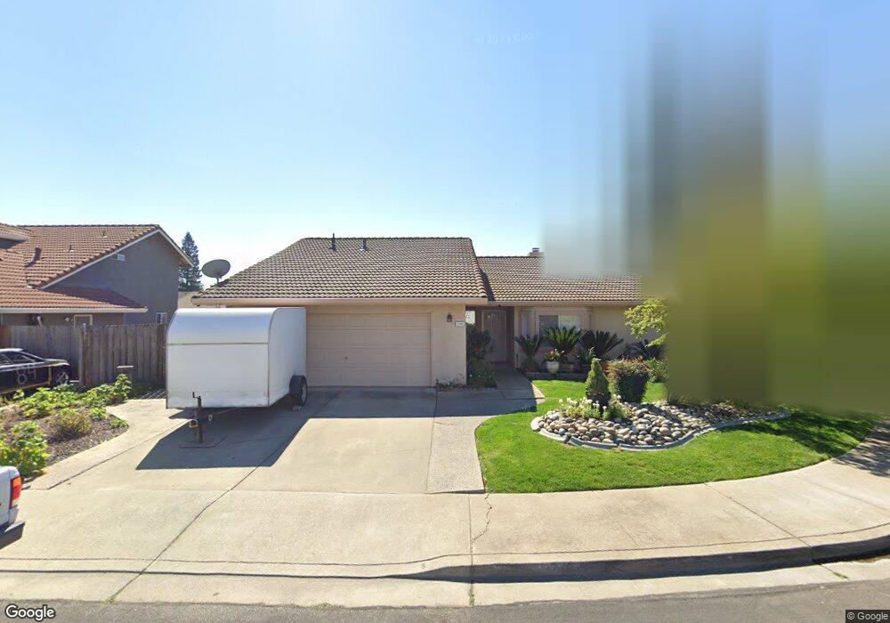 2745 Ian Ct, Oakdale, CA 95361 - photo 1