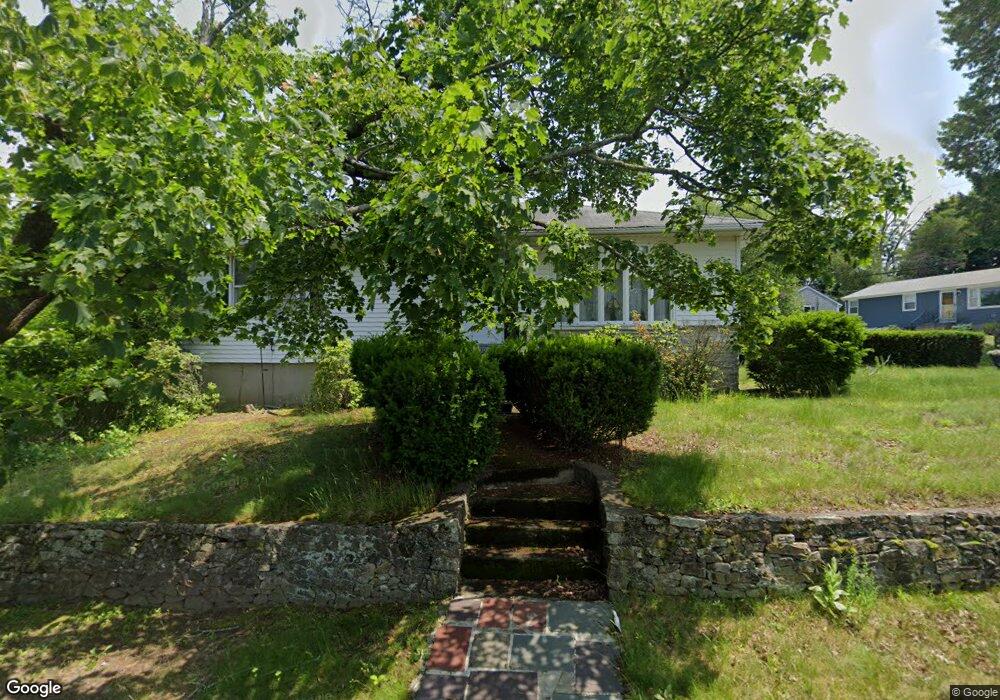 210 E View Ave, Cranston, RI 02920 - photo 1