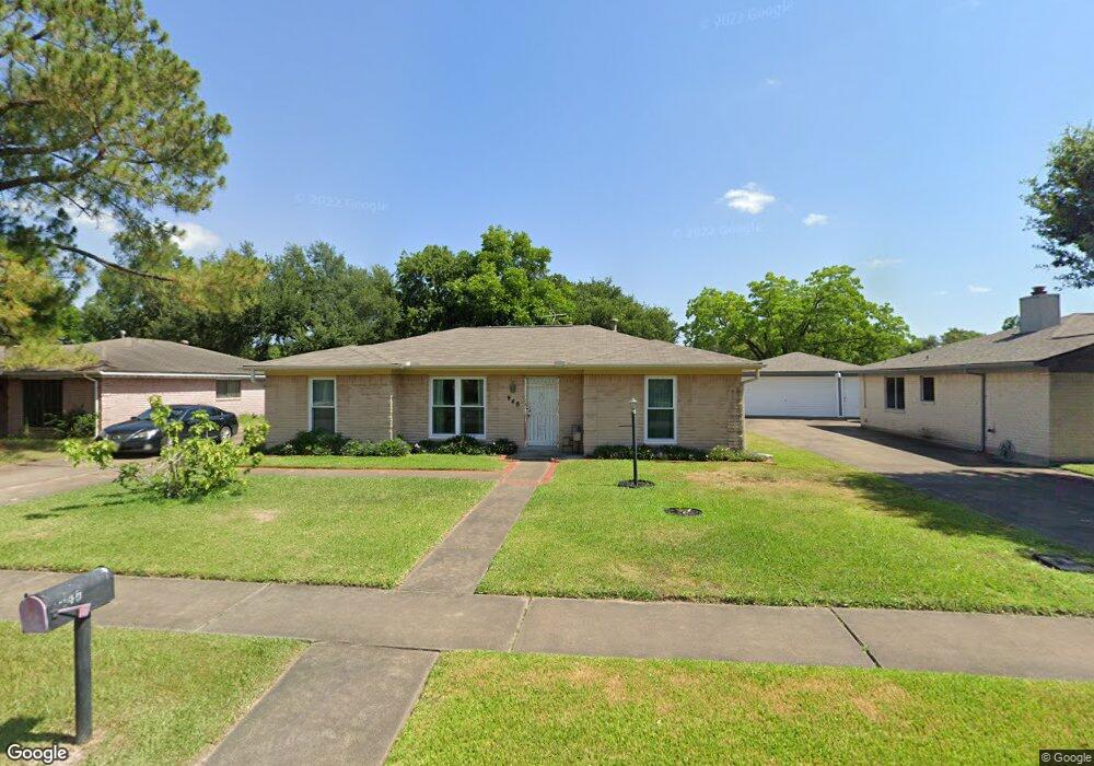 946 W Bertrand St, Houston, TX 77088 - photo 1