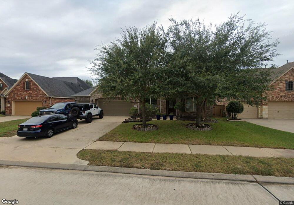 3922 Banks Landing Ct, Fulshear, TX 77441 - photo 1