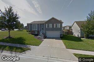 10104 S 180th Avenue Cir, Omaha, NE 68136