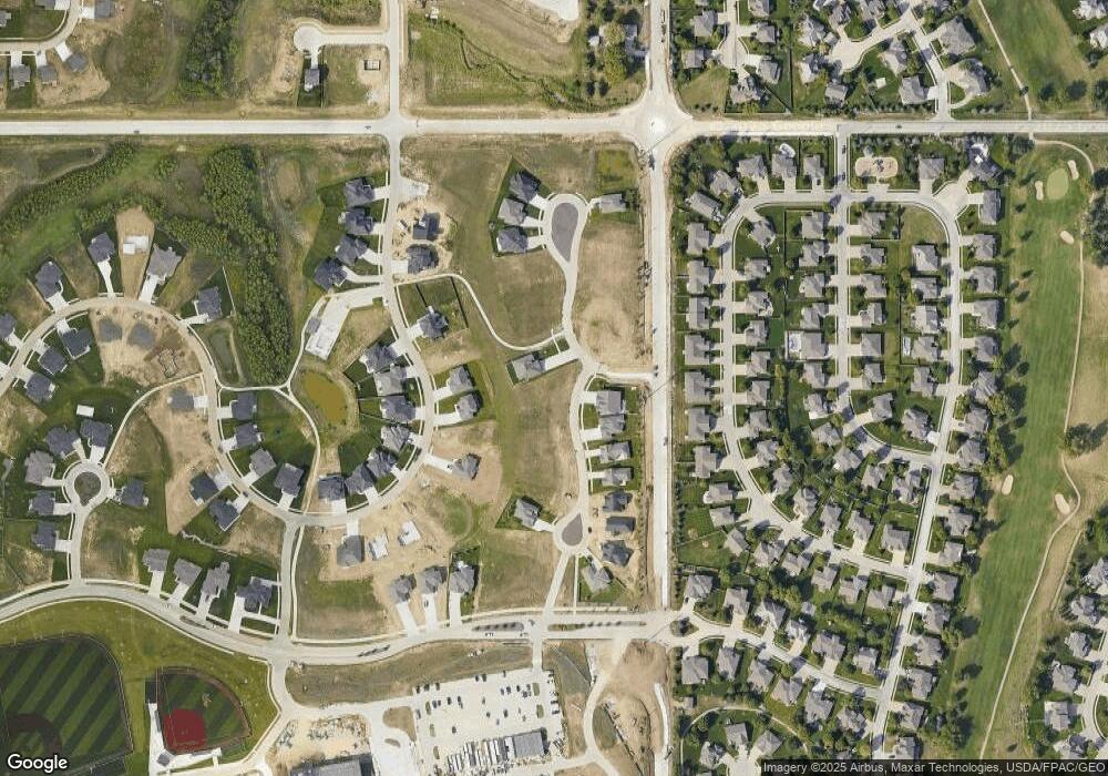 10104 S 180th Avenue Cir, Omaha, NE 68136 - photo 1