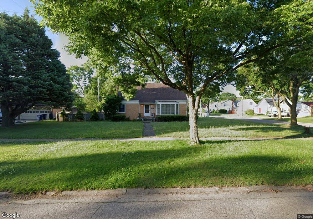 2302 E 2nd St, Flint, MI 48503 - photo 1