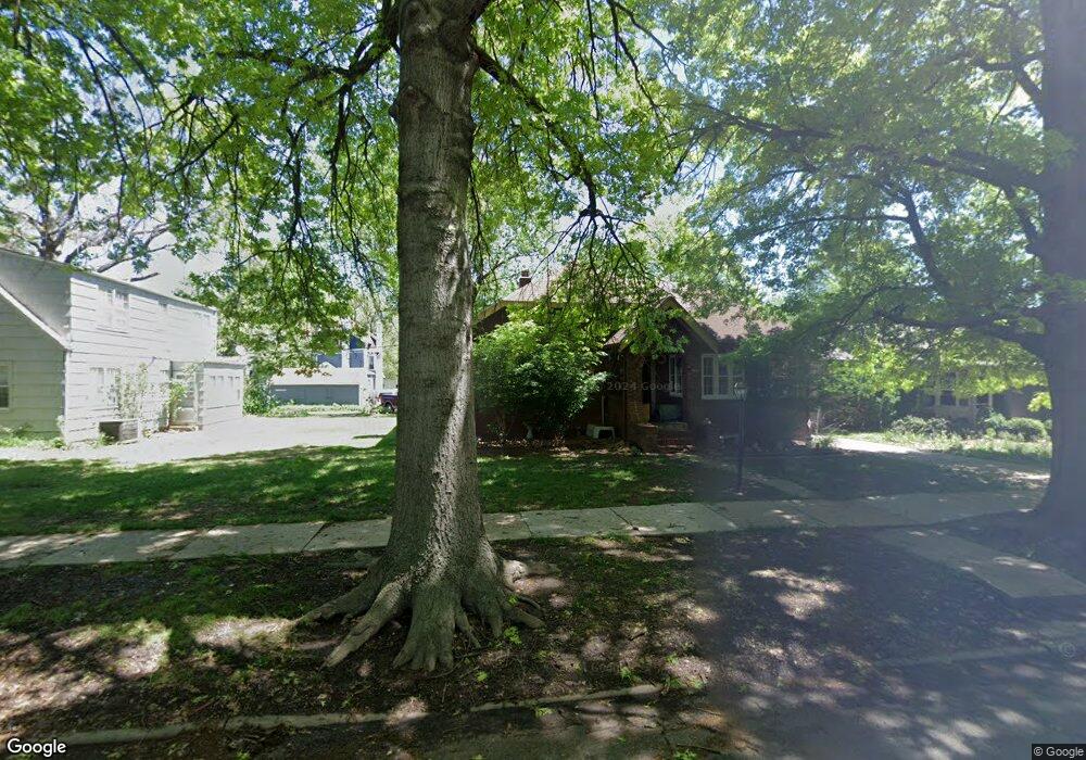 1256 SW Wayne Ave, Topeka, KS 66604 - photo 1