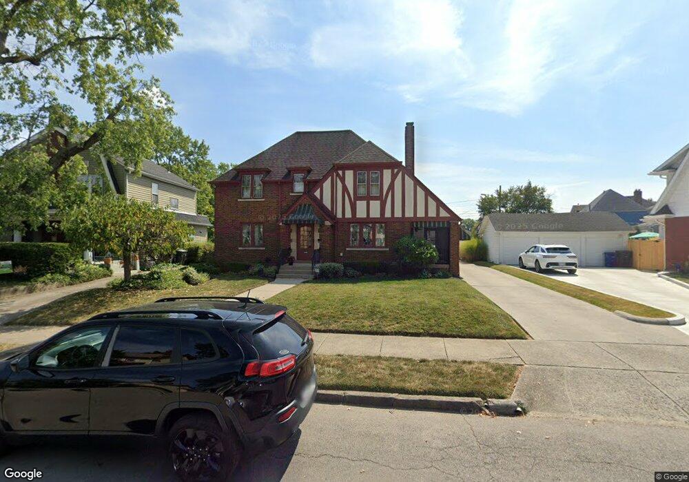 2949 Crescent Dr, Columbus, OH 43204 - photo 1