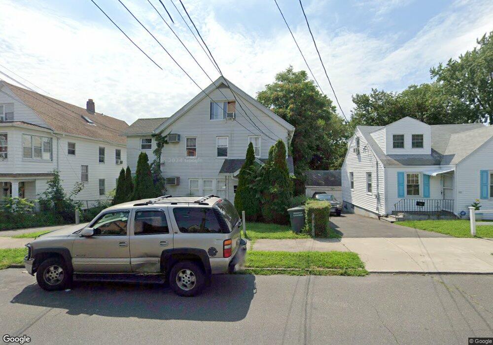 435 Wayne St, Bridgeport, CT 06606 - photo 1