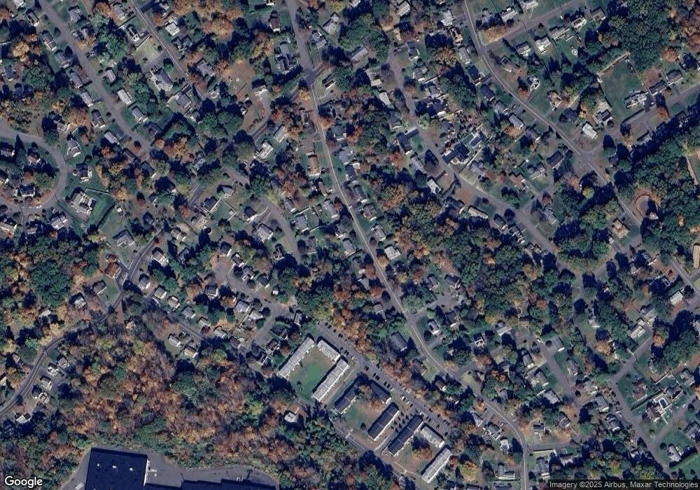 126 Lorann Dr, Naugatuck, CT 06770 - photo 1