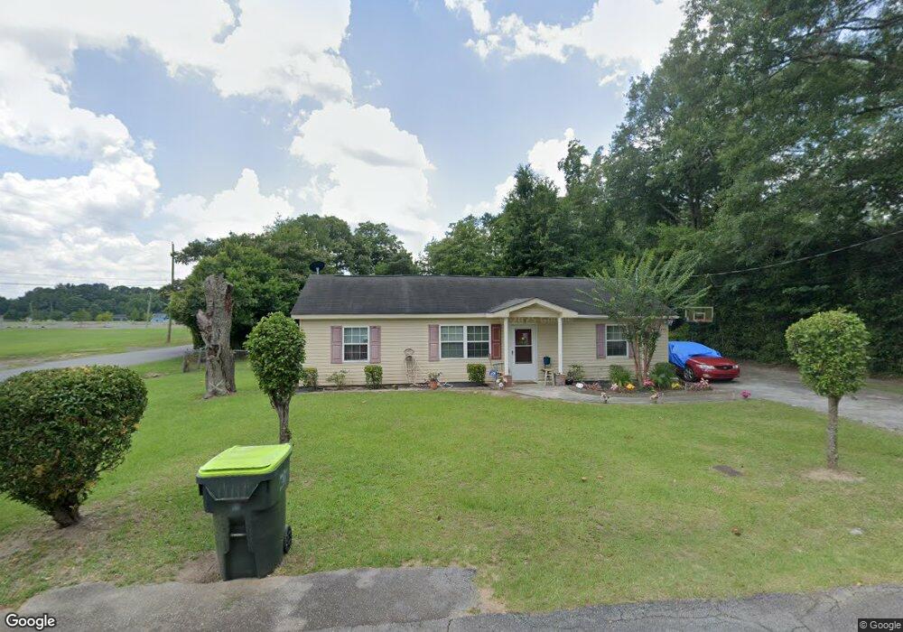 201 Eaker Dr, Warner Robins, GA 31088 - photo 1