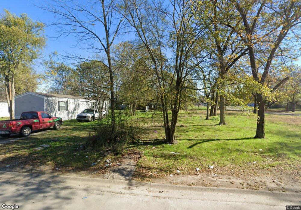 712 N Lowe St, Stuttgart, AR 72160 - photo 1