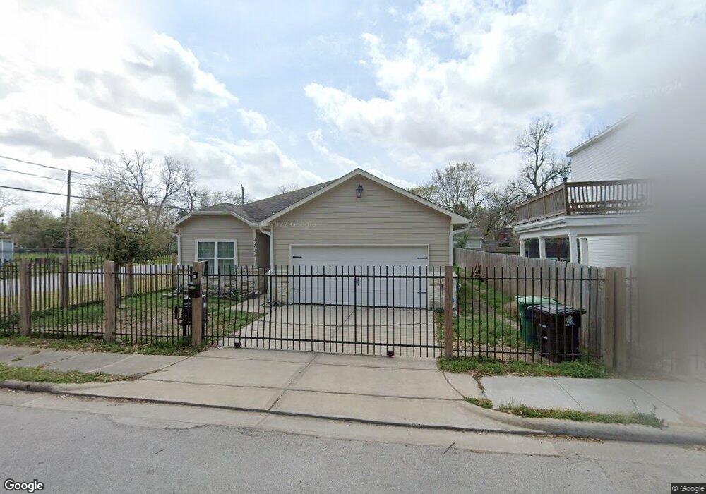 4322 Gregory St, Houston, TX 77026 - photo 1