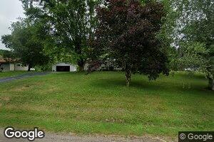 S5677 Meadow Ln, Genoa, WI 54632