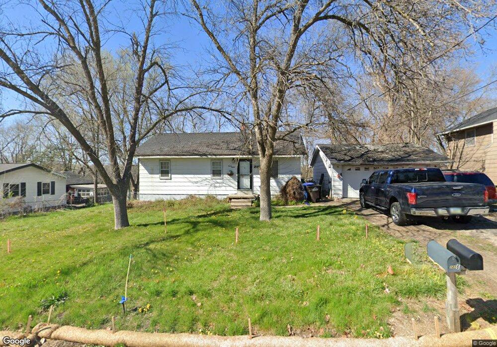 1215 Kenyon Ave, Des Moines, IA 50315 - photo 1