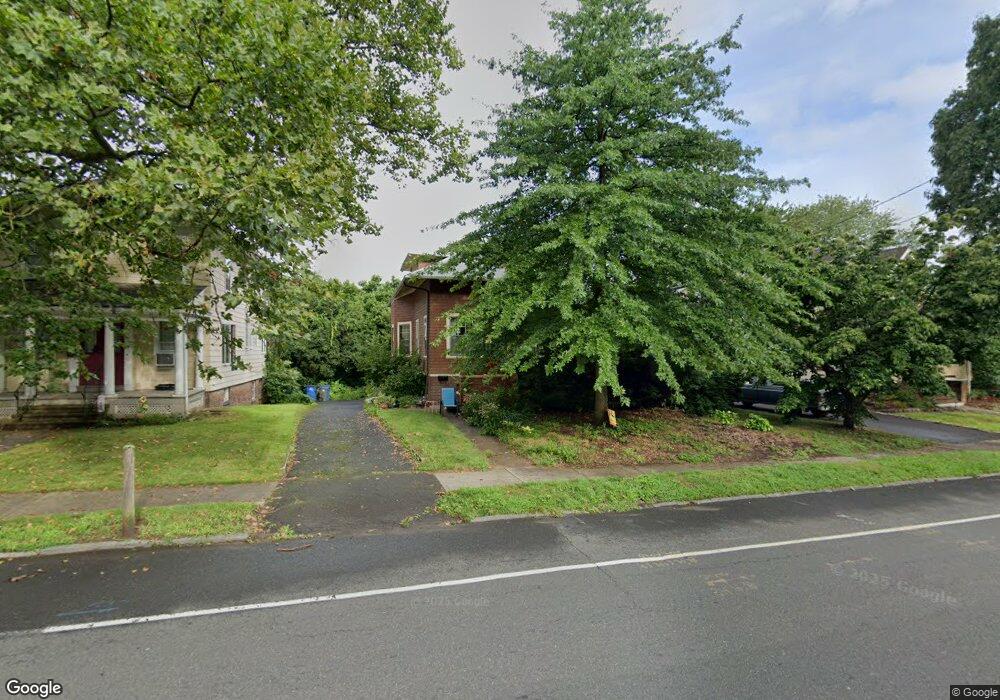 996 Townsend Ave, New Haven, CT 06512 - photo 1