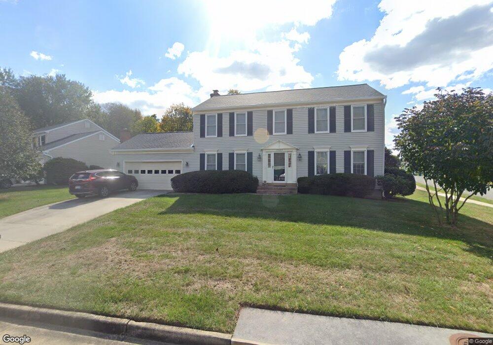 13605 Gladwyn Ct, Chantilly, VA 20151 - photo 1