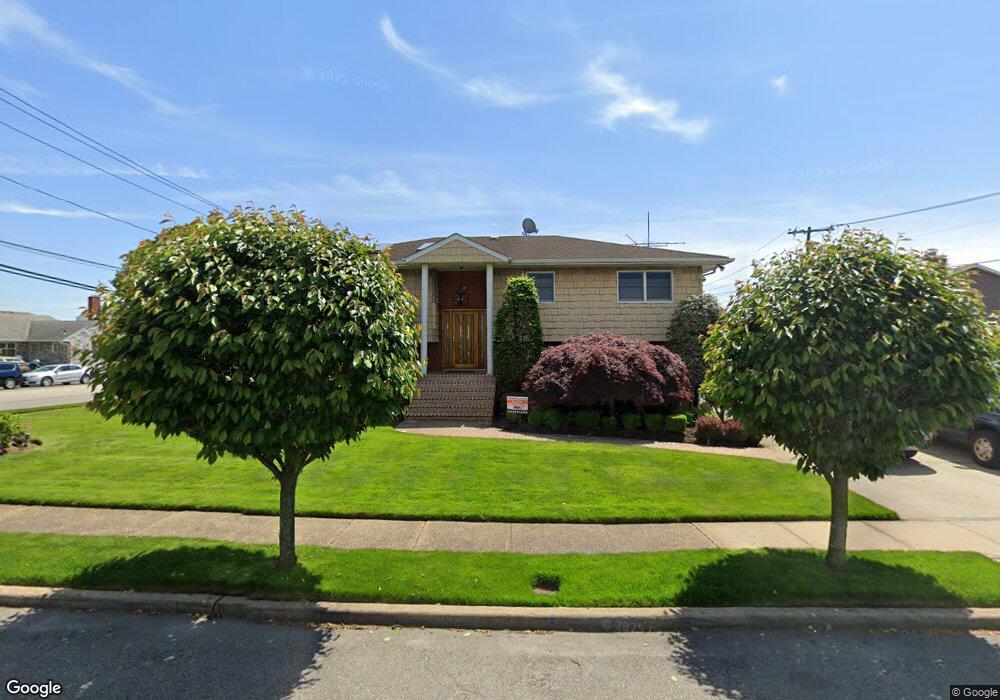 639 Forte Blvd, Franklin Square, NY 11010 - photo 1