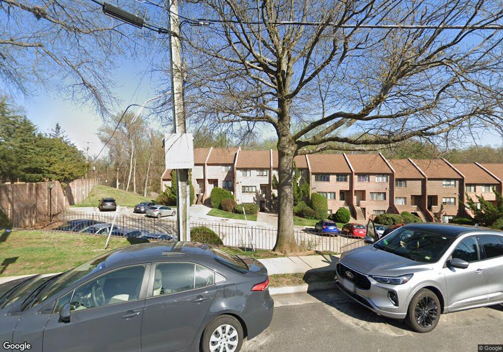 3713-A Madison Ln, Falls Church, VA 22041 - photo 1