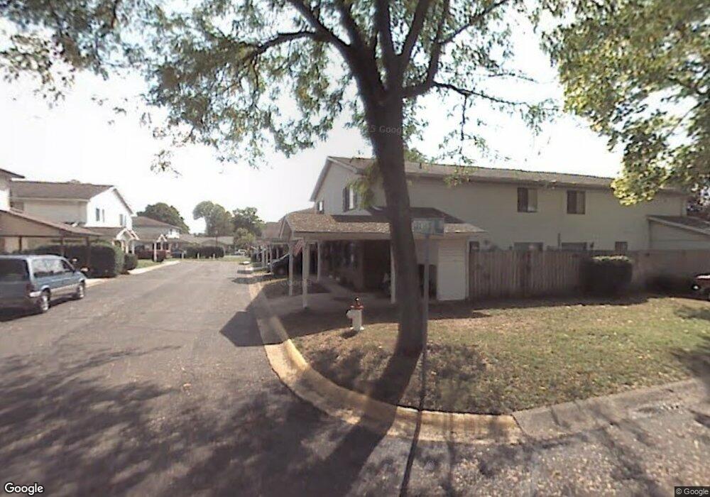 2060 Plentiful Dr, Columbus, IN 47201 - photo 1