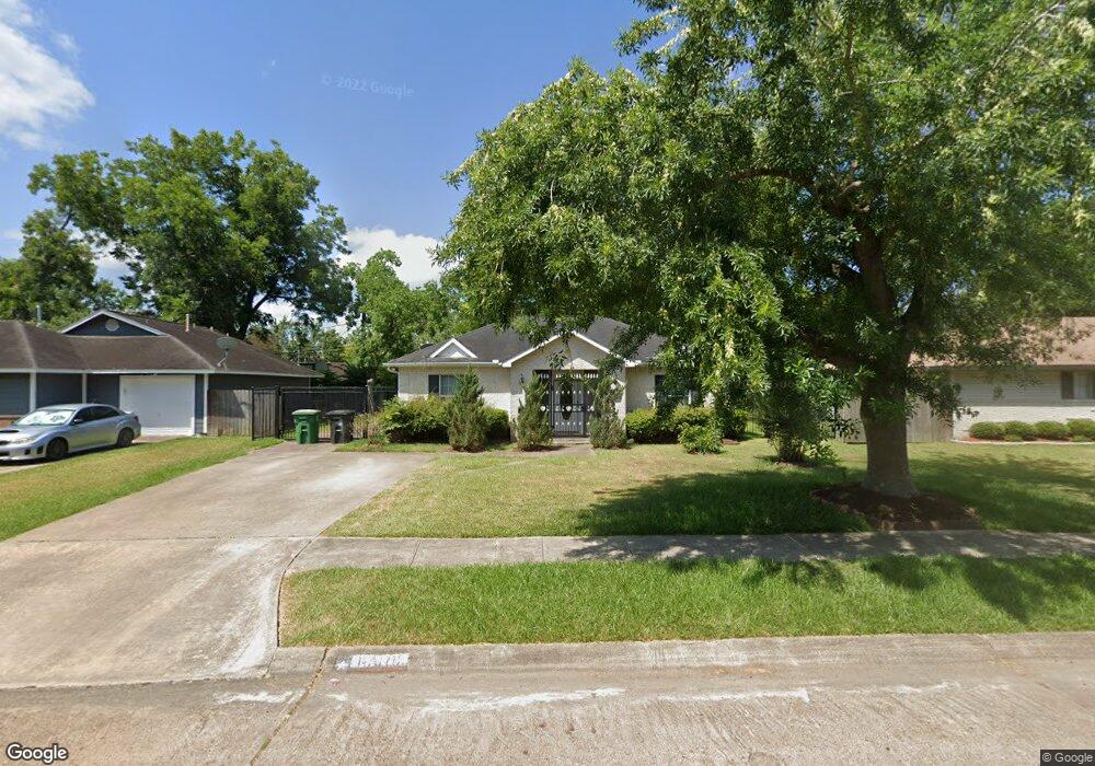 10910 Newton St, Houston, TX 77075 - photo 1