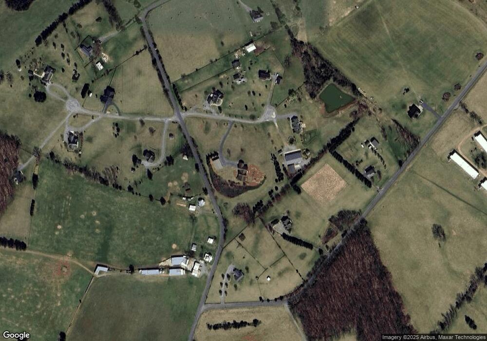 188 Wynngate Dr, Luray, VA 22835 - photo 1