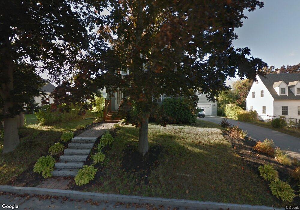 623 Dennett St, Portsmouth, NH 03801 - photo 1