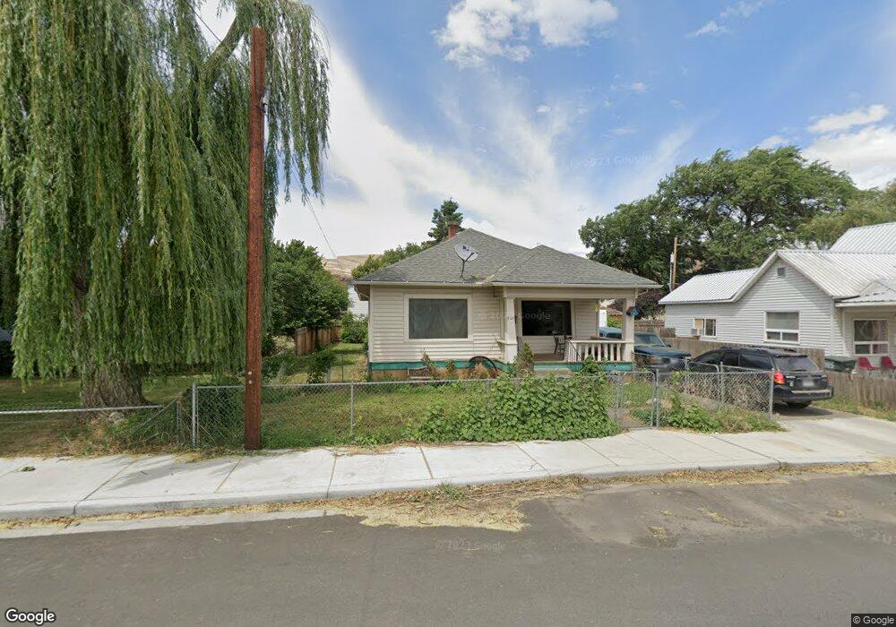 925 SE Byers Ave, Pendleton, OR 97801 - photo 1