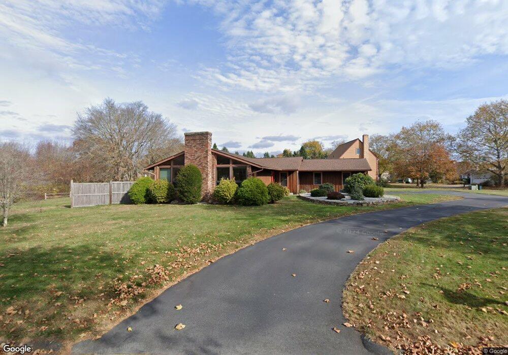 1 Foggy Meadow Ln, Old Lyme, CT 06371 - photo 1