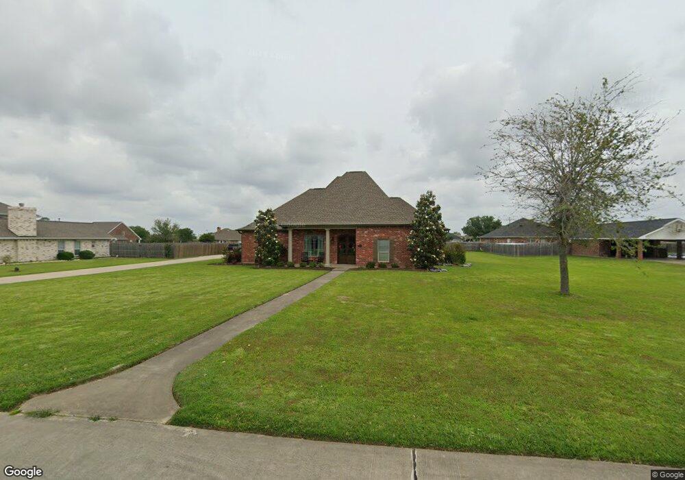 1714 Swan Dr, Lake Charles, LA 70605 - photo 1