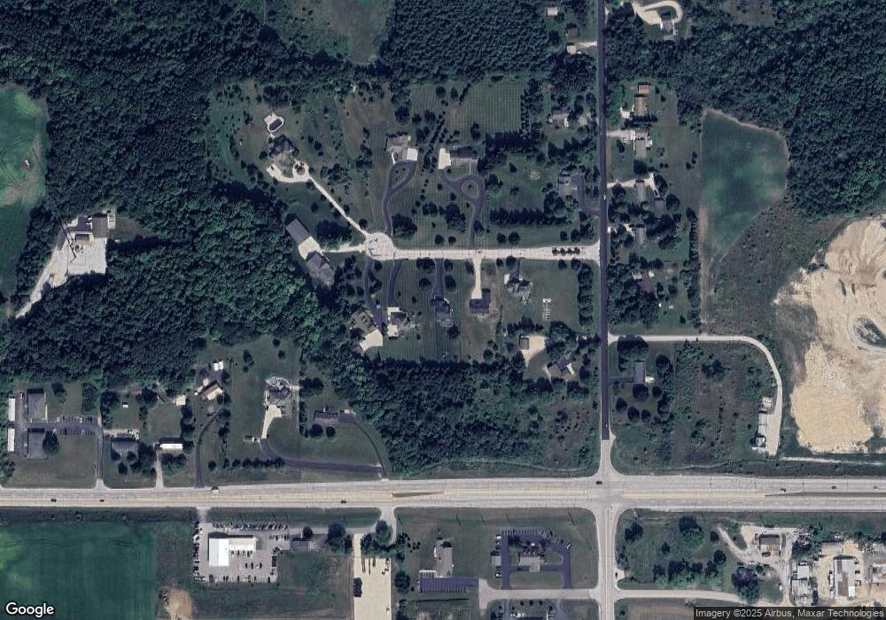 4515 Cindy Place Rd, West Bend, WI 53090 - photo 1